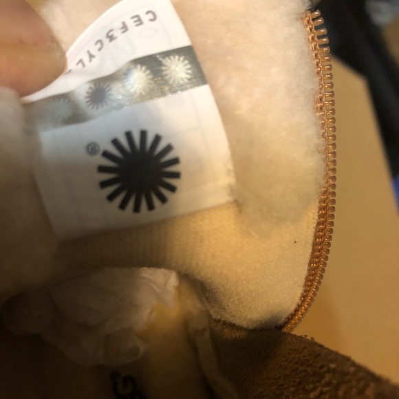 $55 Ugg’s Australia Toddler size 2/3 KEELAN BOOT Chestnut NWOB - Picture 5 of 14